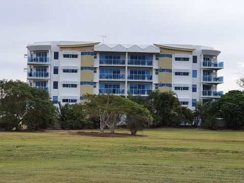Koola Beach Apartments Bargara - Accommodation Rockhampton 1
