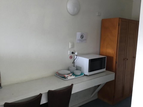 Kooyong Hotel - Accommodation Rockhampton 1