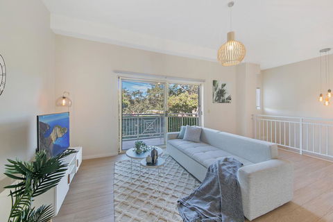 KOZYGURU MARSFIELD WALK TO MACQUARIE UNIVERSITY 3 BEDROOM NMA094 - Accommodation Rockhampton 0