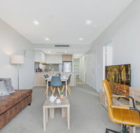 KOZYGURU PARRAMATTA CBD LUXURY 2 BED APT  FREE PARKING NPA011 - Accommodation Rockhampton