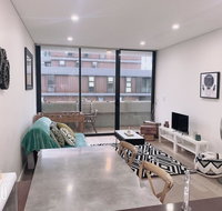 KOZYGURU WATERLOO KOZY 2 BED APT 10MIN TO CBD NWA005-2402 - Accommodation Rockhampton