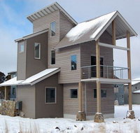 Krystal Peaks-DPA - Accommodation Rockhampton