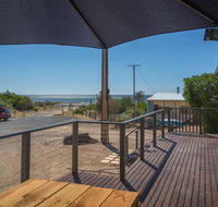 Lady Bay Getaway - 12 Lady Bay Normanville - Accommodation Rockhampton