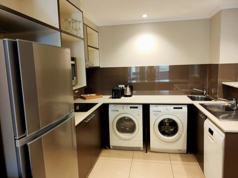 Laguna Serviced Apartments - Accommodation Rockhampton 2
