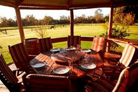 Lazy River Boutique Bed & Breakfast - Accommodation Rockhampton 1