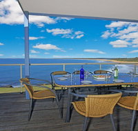 Le Vista - panoramic views looking south - Accommodation Rockhampton