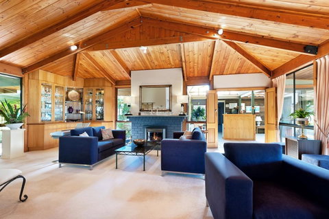 LeCamah Hill - Accommodation Rockhampton 3