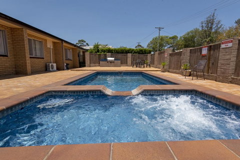 Leichhardt Motor Inn - Accommodation Rockhampton 2