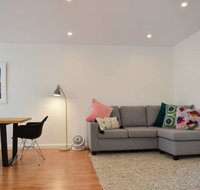 Light And Airy North Bondi Apartment - Accommodation Rockhampton