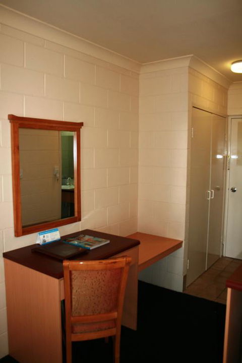 Luma Luma Holiday Apartments - Accommodation Rockhampton 3