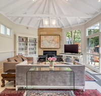 Luxe Mountain Retreat - Katoomba - 4 Bed  Bath - Accommodation Rockhampton