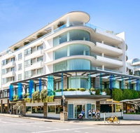 Luxurious Beach Front Apartment in 'The Pacific' - Accommodation Rockhampton