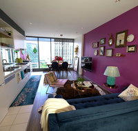 Luxury 2BR Apartment with amazing skyline view crown - Accommodation Rockhampton