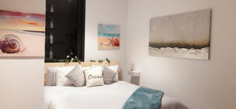 LUXURY KING APARTMENT PARRAMATTA CBD 1 MIN FROM STATION & WESTFIELD Sleeps 4 - Accommodation Rockhampton 1
