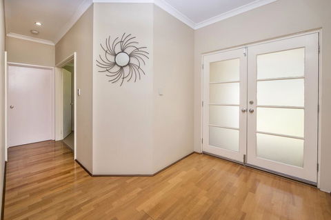 Macs Manor - Accommodation Rockhampton 2