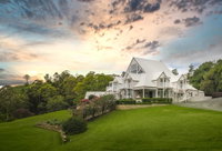 Maleny Manor