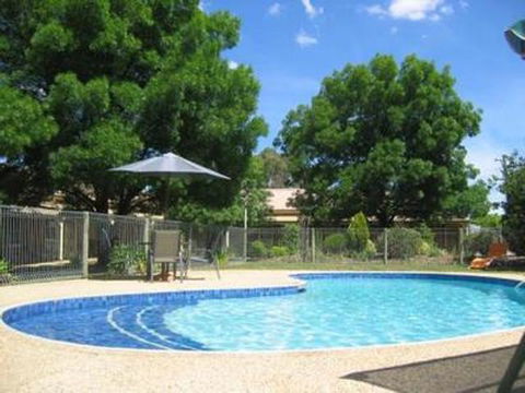 Mansfield Valley Motor Inn - Accommodation Rockhampton 2
