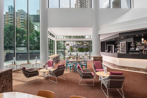 Mantra Legends Hotel - Accommodation Rockhampton 2