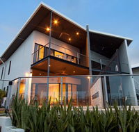 Marina Views Townhouse - Accommodation Rockhampton