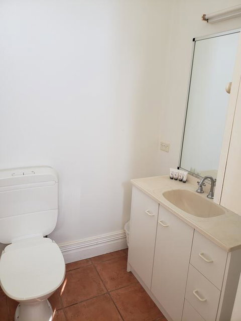 Marlo Hotel - Accommodation Rockhampton 1