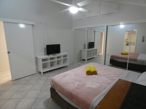 Maroochy River Apartment - Accommodation Rockhampton 2