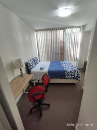 Mascot Clean Bedroom