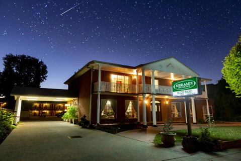 Meramie Motor Inn - Accommodation Rockhampton 0
