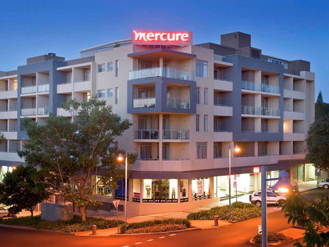 Mercure Centro Port Macquarie - Accommodation Rockhampton 0