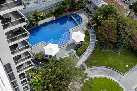 Meriton Suites Broadbeach - Accommodation Rockhampton 0