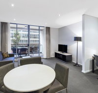 Meriton Suites Zetland - Accommodation Rockhampton