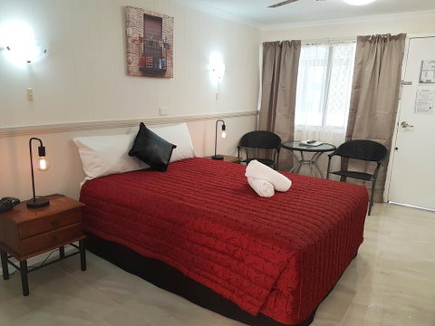 Miners Lodge Motor Inn - Accommodation Rockhampton 1
