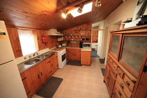 Miss Mabel Cottage - Accommodation Rockhampton 0
