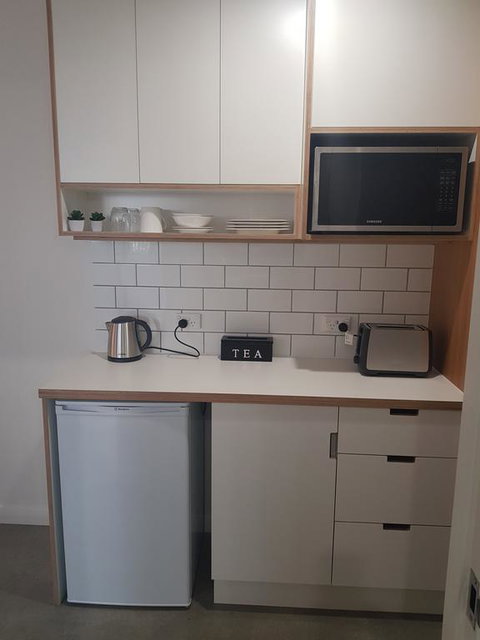 Modern, Private And Close To Town. - Accommodation Rockhampton 1