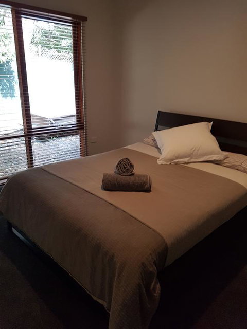 Montrose Barn House - Accommodation Rockhampton 3