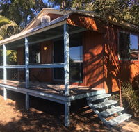 Moore Park Beach Huts - Accommodation Rockhampton