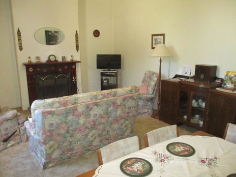 Morse Cottage - Accommodation Rockhampton 3