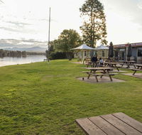 Moruya Waterfront Hotel Motel - Accommodation Rockhampton