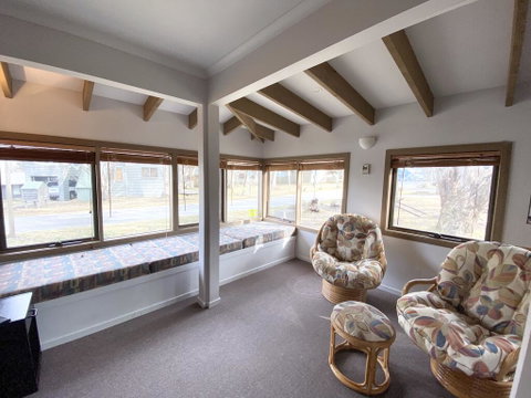 Mt Elizabeth - Accommodation Rockhampton 2
