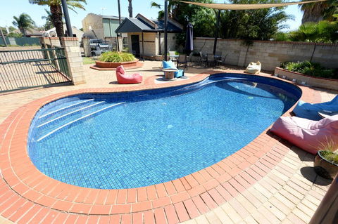 Mulwala Paradise Palms Motel - Accommodation Rockhampton 2