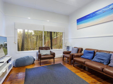 Myall River Cottage - Accommodation Rockhampton 3