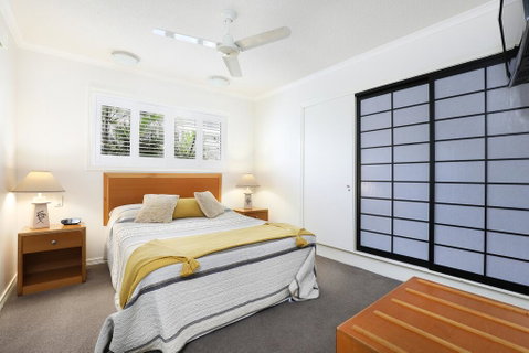 Myconos Resort - Accommodation Rockhampton 1