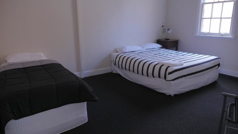 National Hotel Toowoomba - Accommodation Rockhampton 2