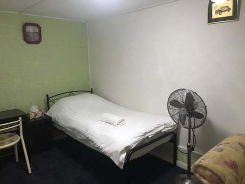Nerang66 - Accommodation Rockhampton 1