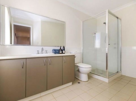 Holiday Home Near Perth City / Airport / Stadium / Casino - Accommodation Rockhampton 9