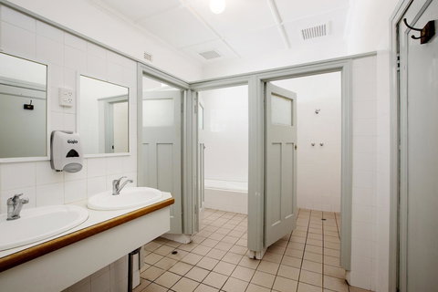 Captain Stirling Hotel - Accommodation Rockhampton 10