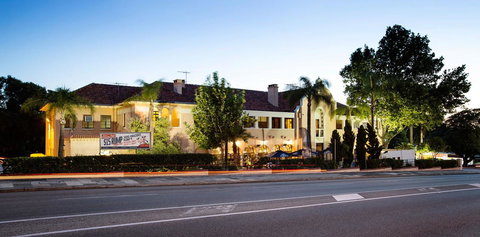 Captain Stirling Hotel - Accommodation Rockhampton 0