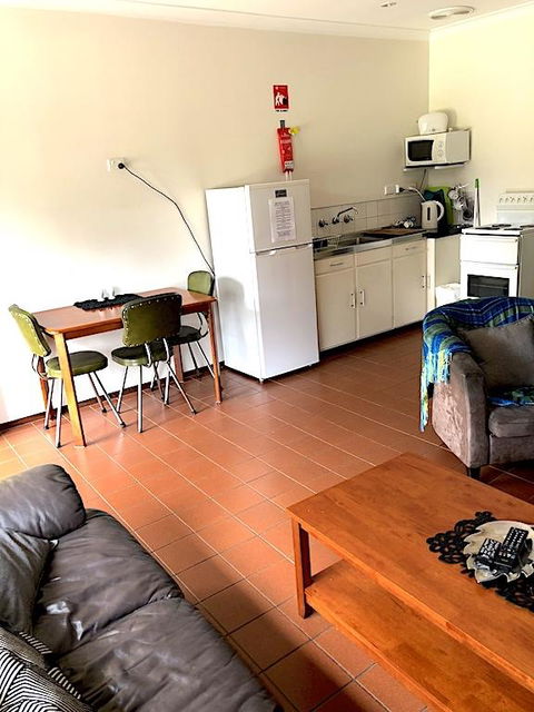 Augusta Escape Holiday Units - Accommodation Rockhampton 16