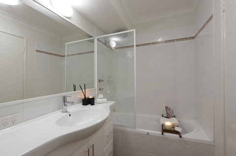 Hillarys Marina Apartment - Accommodation Rockhampton 28