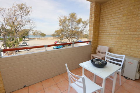 Hillarys Marina Apartment - Accommodation Rockhampton 11