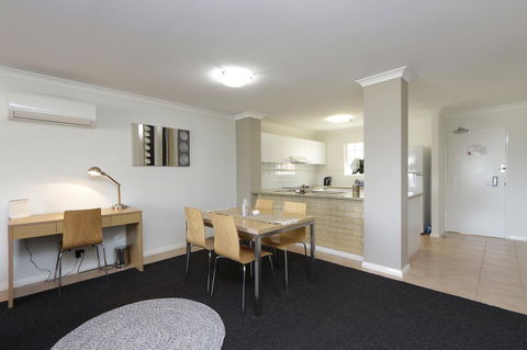 Hillarys Marina Apartment - Accommodation Rockhampton 5